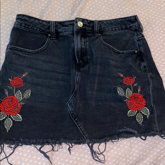 PacSun Dresses & Skirts - Mini black denim skirt
